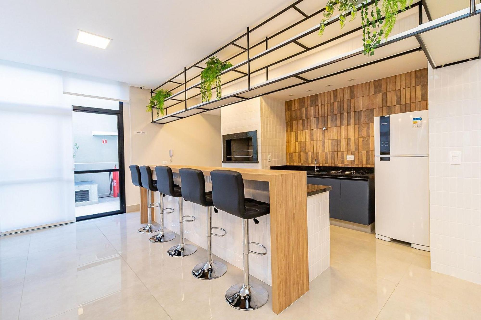 Apartamento Cwbe Residencial