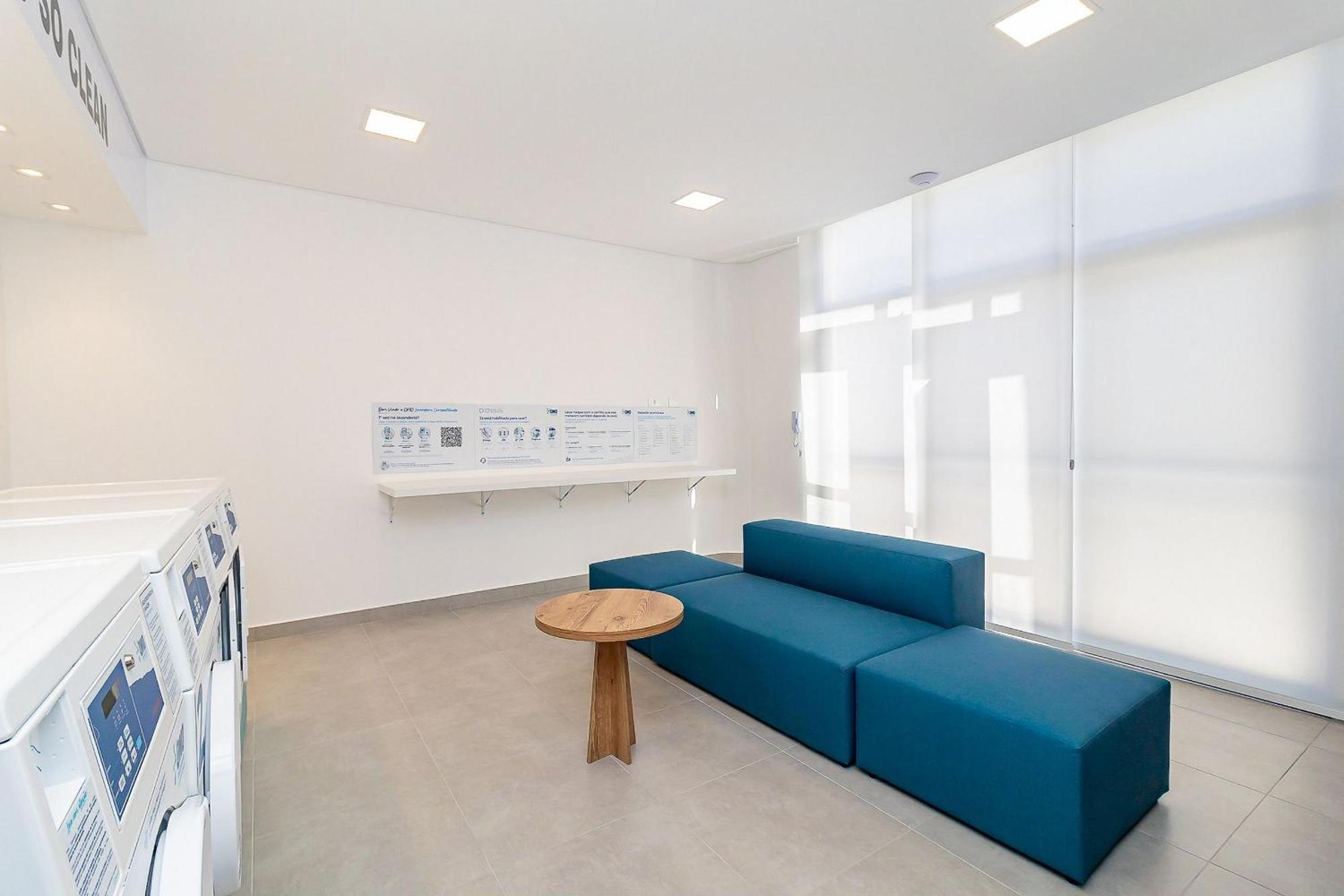 Apartamento Cwbe Residencial