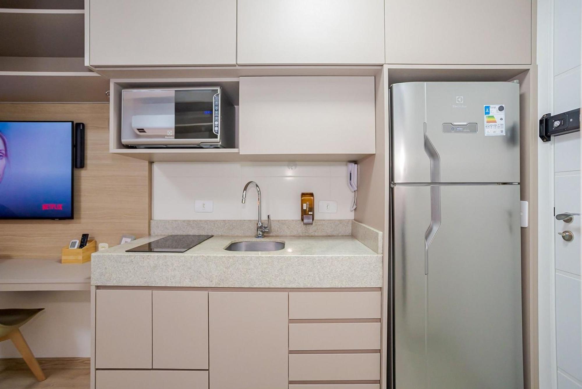 Cwbe Residencial Apartamento *