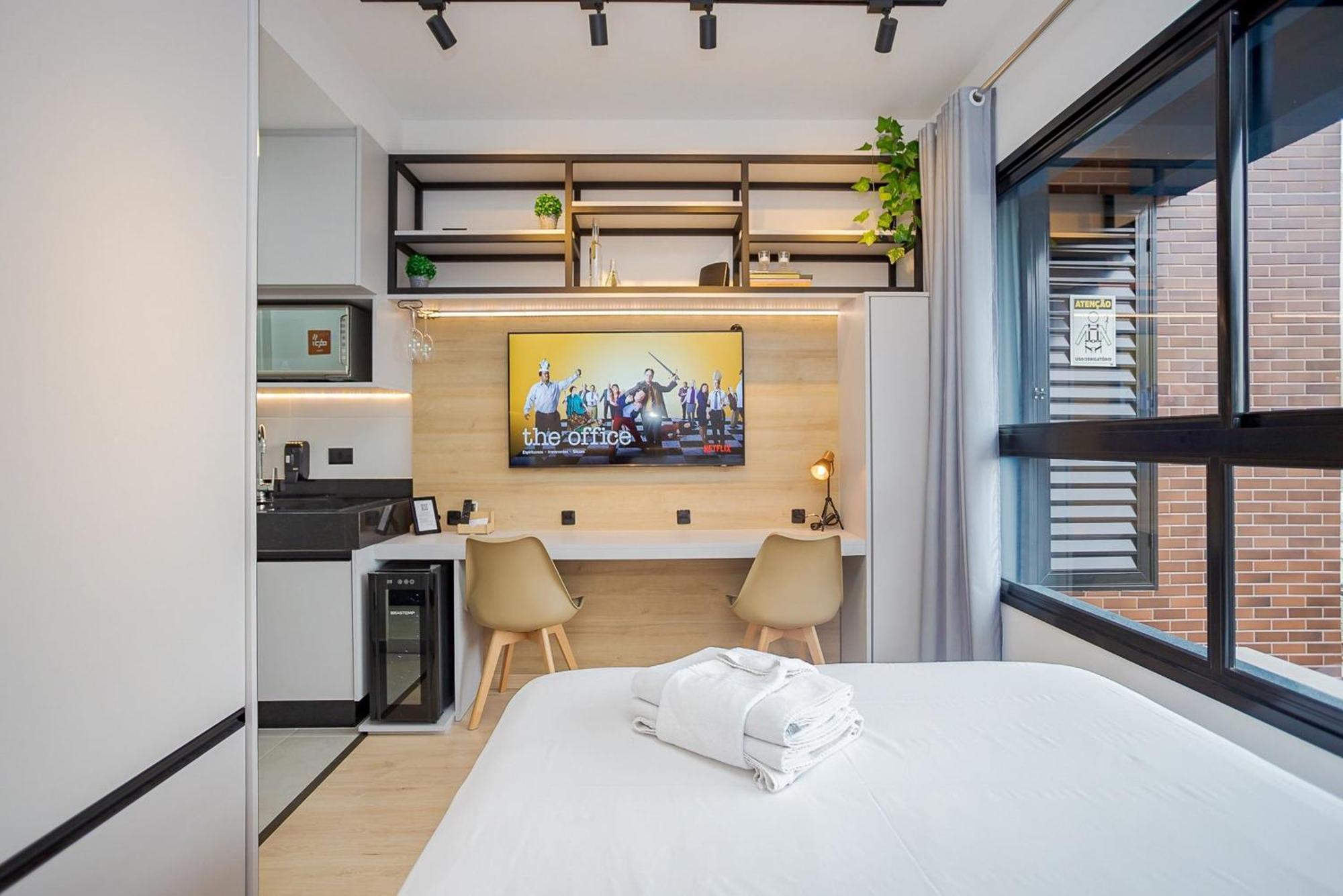 Cwbe Residencial Apartamento *