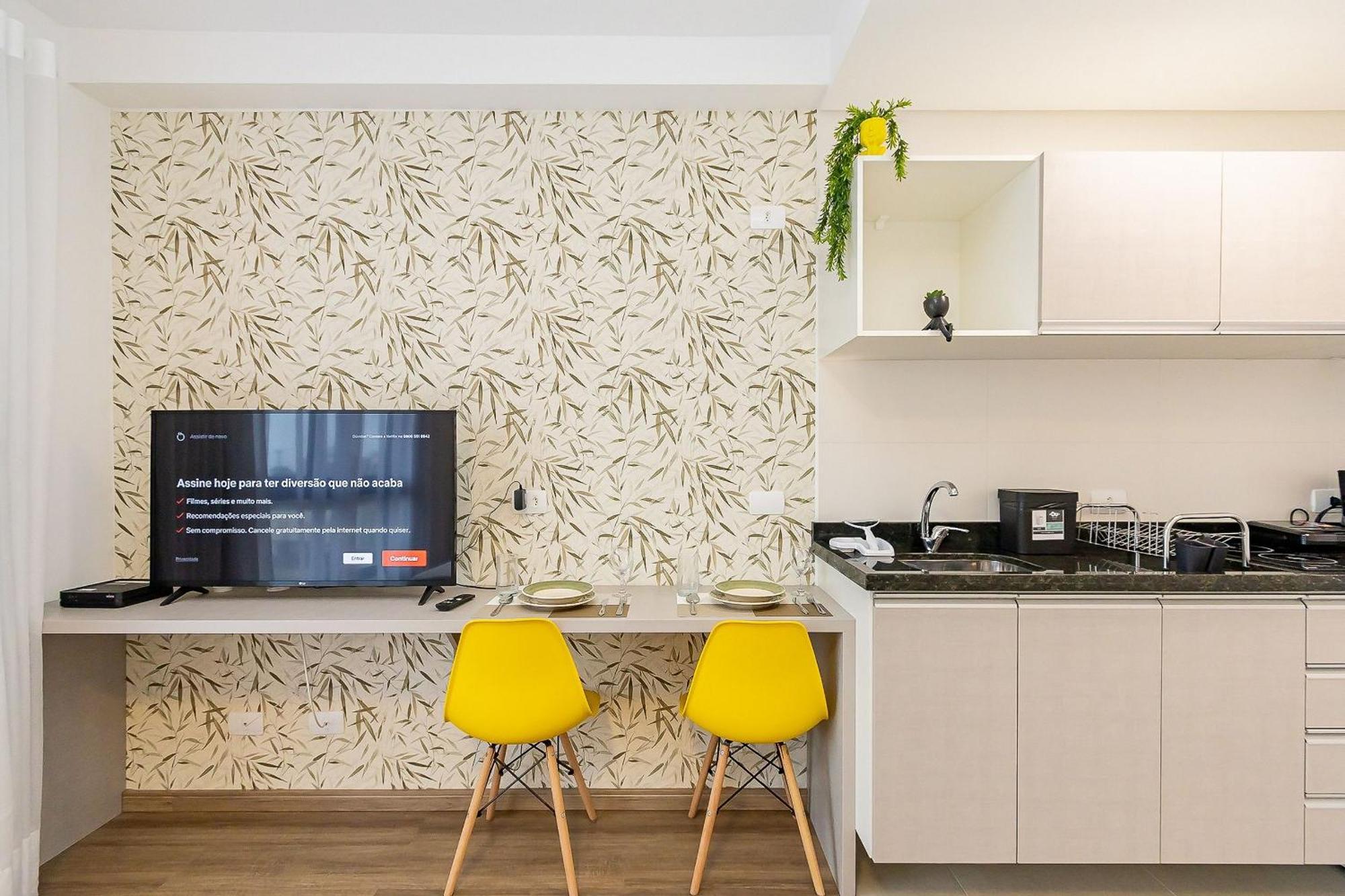 Apartamento Cwbe Residencial *